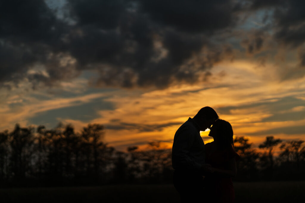 sunset Engagement Photos at Caledonia Plantation in Pawleys Island by myrtle beach wedding photographer gillian claire